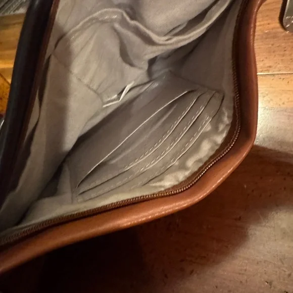 Sash Bag Vegan Faux Leather Brown Black Crossbody Travel Sling Purse Adjustable - Picture 4 of 6